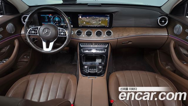 Mercedes-Benz E-Class (W213) E300e 4MATIC Exclusive 2020 — фото 7