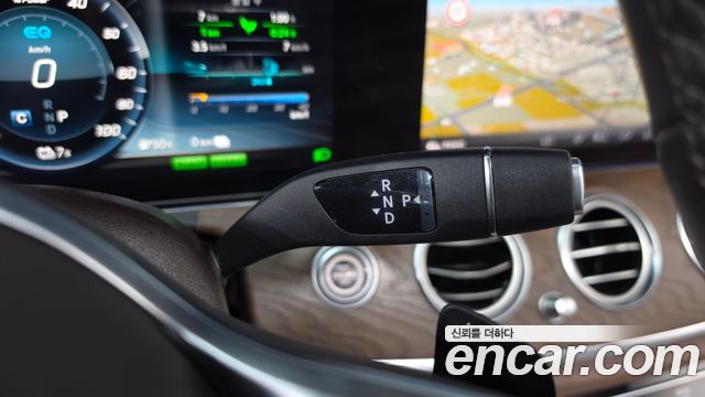Mercedes-Benz E-Class (W213) E300e 4MATIC Exclusive 2020 — фото 9
