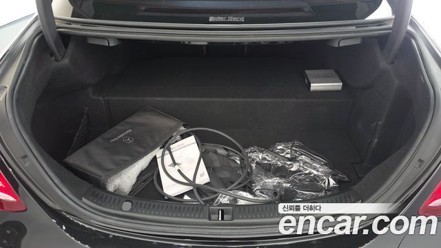 Mercedes-Benz E-Class (W213) E300e 4MATIC Exclusive 2020 — фото 29
