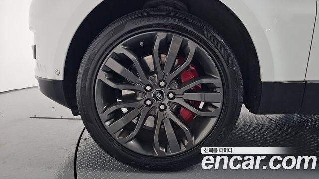 Land Rover Range Rover Sport (II) 3.0 SDV6 HSE Dynamic 2017 — фото 5