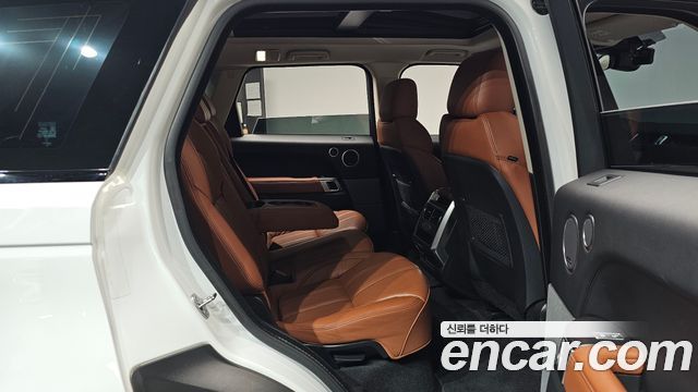 Land Rover Range Rover Sport (II) 3.0 SDV6 HSE Dynamic 2017 — фото 11