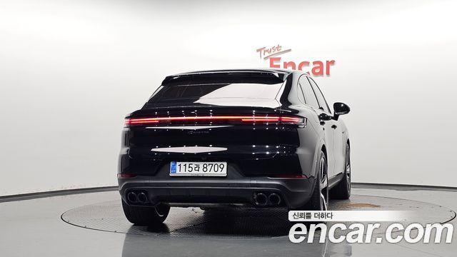 Porsche Cayenne (PO536) 3.0 E-Hybrid Coupe 2025 — фото 4