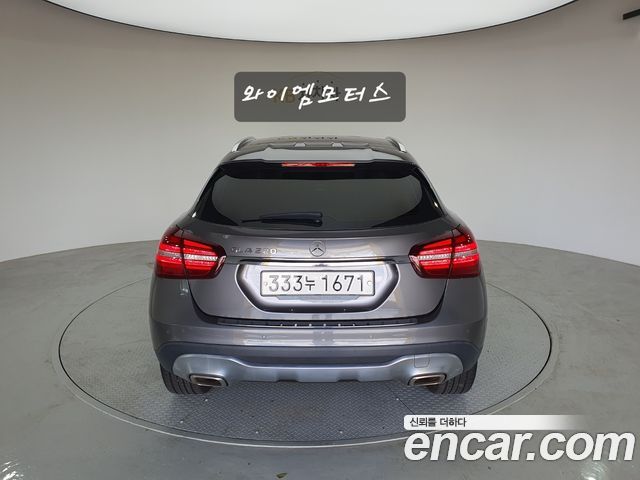 Mercedes-Benz GLA-Class (X156) GLA220 Premium 2019 — фото 4