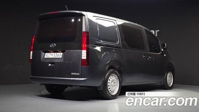 Hyundai Staria Cargo 5-Seater Smart 2022 — фото 2