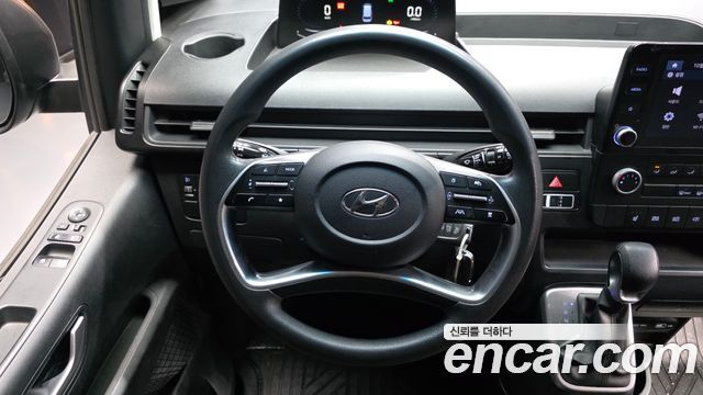 Hyundai Staria Cargo 5-Seater Smart 2022 — фото 13