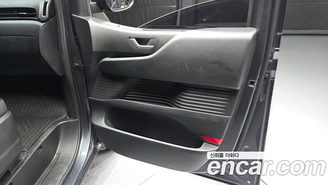 Hyundai Staria Cargo 5-Seater Smart 2022 — фото 25