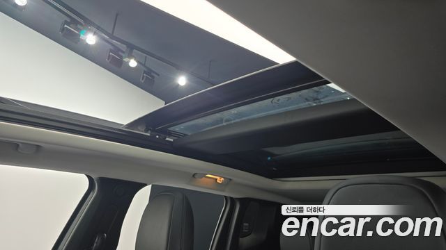 Jeep Renegade 2.4 Longitude High 2017 — фото 18