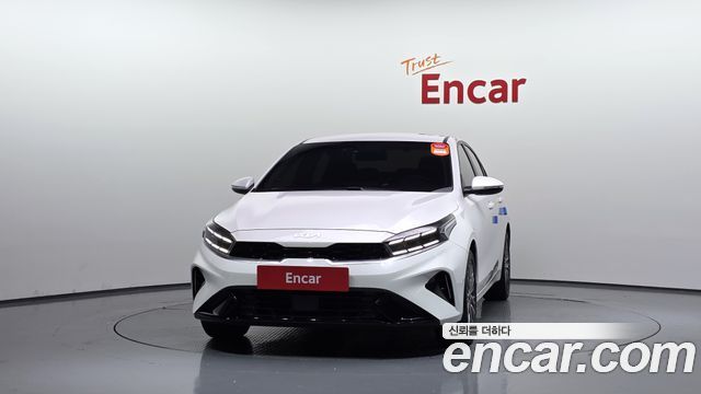 Kia K3 (II) 1.6 Prestige 2024 — фото 3