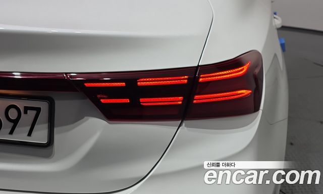 Kia K3 (II) 1.6 Prestige 2024 — фото 23