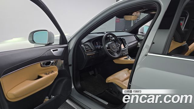 Volvo XC90 (II) B6 Ultimate Bright 2024 — фото 10