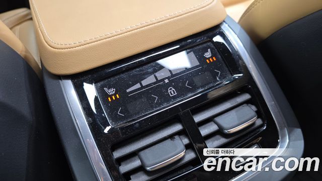 Volvo XC90 (II) B6 Ultimate Bright 2024 — фото 29