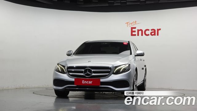 Mercedes-Benz E-Class (W213) E300 Avantgarde 2019 — фото 3