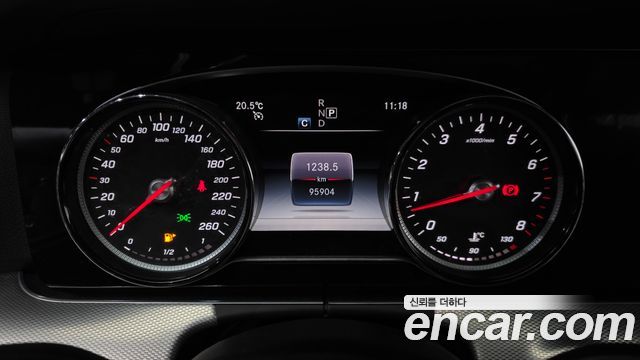 Mercedes-Benz E-Class (W213) E300 Avantgarde 2019 — фото 8