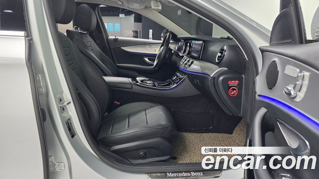 Mercedes-Benz E-Class (W213) E300 Avantgarde 2019 — фото 15
