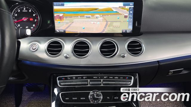 Mercedes-Benz E-Class (W213) E300 Avantgarde 2019 — фото 18