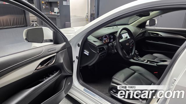 Cadillac ATS 2.0 Premium 1st 2018 — фото 10