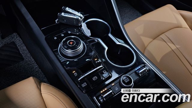 Kia K5 (III) 1.6 Turbo Prestige 2022 — фото 9