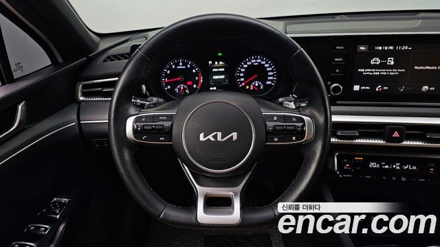 Kia K5 (III) 1.6 Turbo Prestige 2022 — фото 15