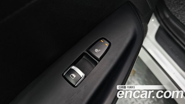 Kia K5 (III) 1.6 Turbo Prestige 2022 — фото 20