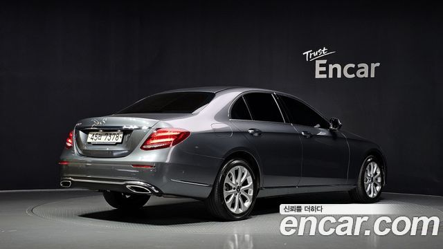 Mercedes-Benz E-Class (W213) E300 Exclusive 2018 — фото 2