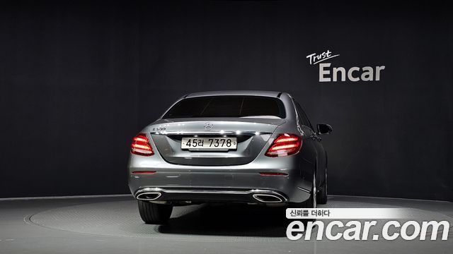 Mercedes-Benz E-Class (W213) E300 Exclusive 2018 — фото 4