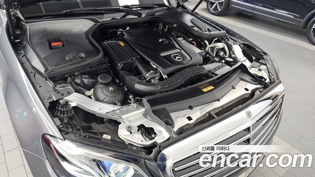 Mercedes-Benz E-Class (W213) E300 Exclusive 2018 — фото 6