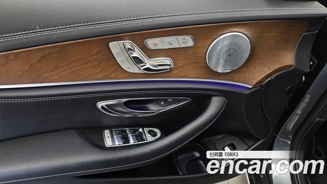 Mercedes-Benz E-Class (W213) E300 Exclusive 2018 — фото 35