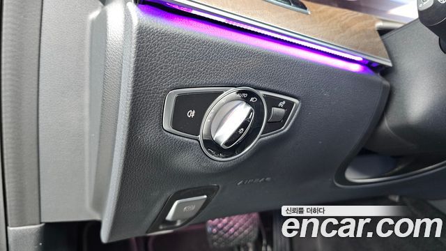 Mercedes-Benz E-Class (W213) E300 Exclusive 2018 — фото 36