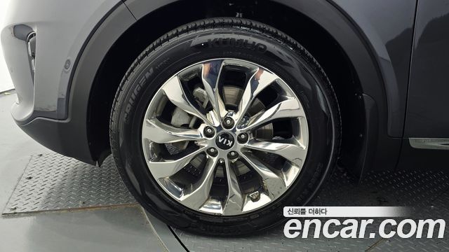 Kia Sorento Diesel 2.0 2WD Noblesse 2020 — фото 5