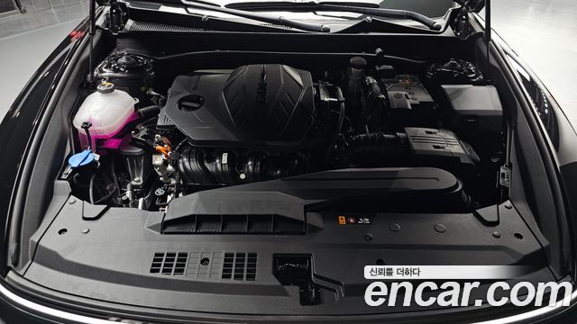 Hyundai Grandeur (GN7) 2,5 Gasoline 2WD Honors 2026 — фото 6