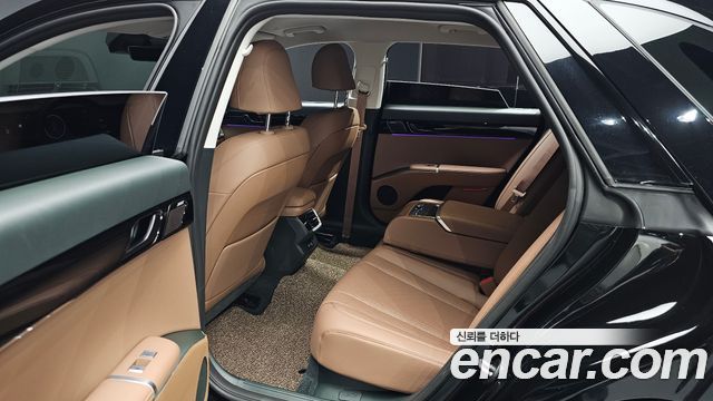 Hyundai Grandeur (GN7) 2,5 Gasoline 2WD Honors 2026 — фото 12