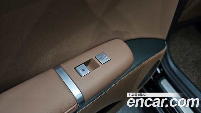 Hyundai Grandeur (GN7) 2,5 Gasoline 2WD Honors 2026 — фото 19