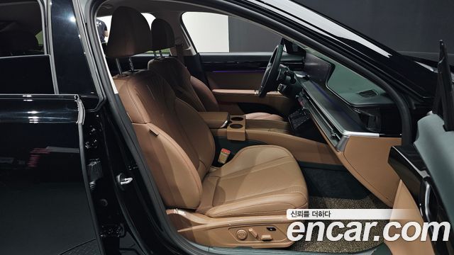 Hyundai Grandeur (GN7) 2,5 Gasoline 2WD Honors 2026 — фото 26