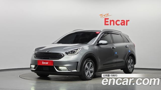 Kia Niro Noblesse 2019 — фото 1