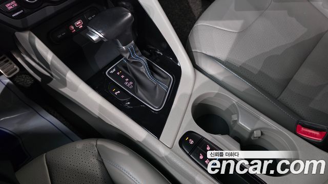 Kia Niro Noblesse 2019 — фото 9
