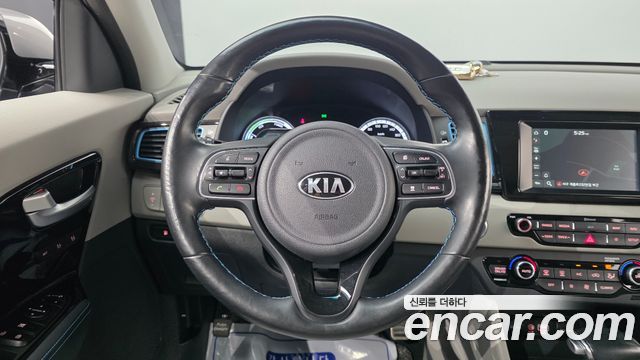 Kia Niro Noblesse 2019 — фото 15