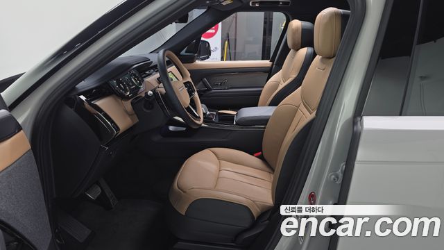 Land Rover Range Rover Sport (III) P550E Dynamic HSE 2025 — фото 3