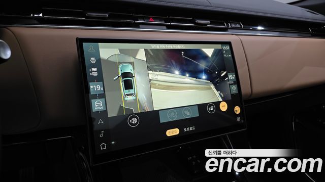 Land Rover Range Rover Sport (III) P550E Dynamic HSE 2025 — фото 11