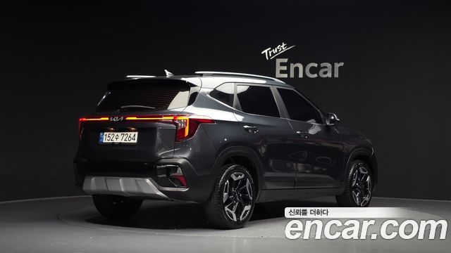 Kia Seltos Gasoline 2.0 2WD Signature 2023 — фото 2