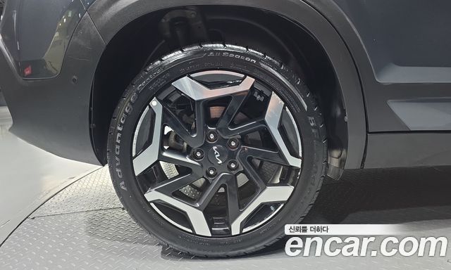 Kia Seltos Gasoline 2.0 2WD Signature 2023 — фото 5