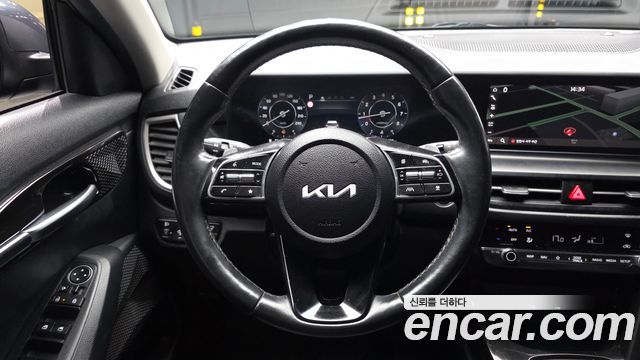 Kia Seltos Gasoline 2.0 2WD Signature 2023 — фото 13