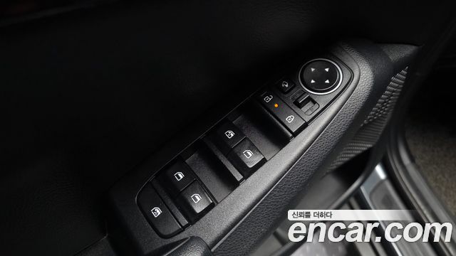 Kia Seltos Gasoline 2.0 2WD Signature 2023 — фото 27