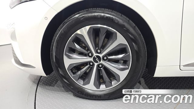 Kia K8 Hybrid Noblesse 2023 — фото 5