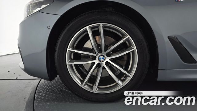 BMW 5 Series (G30) 520d M Sport Package Plus 2017 — фото 5