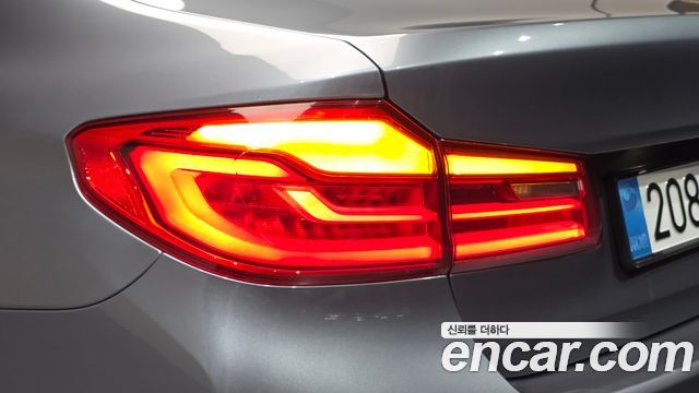 BMW 5 Series (G30) 520d M Sport Package Plus 2017 — фото 29
