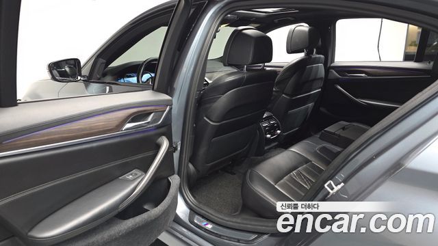 BMW 5 Series (G30) 520d M Sport Package Plus 2017 — фото 32