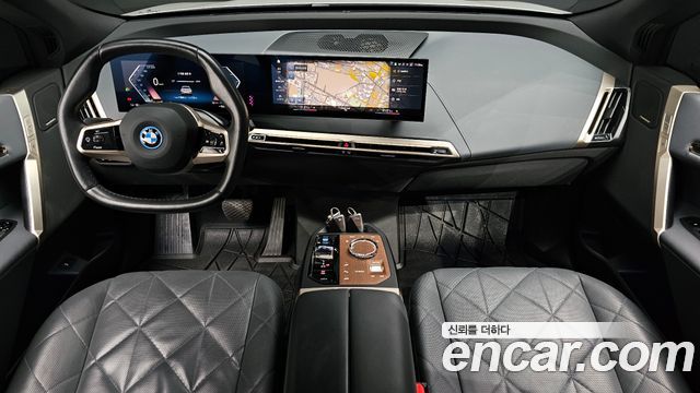 BMW iX xDrive50 Sports Plus 2023 — фото 7