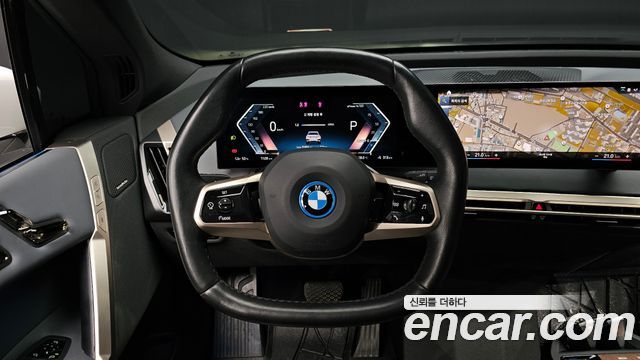 BMW iX xDrive50 Sports Plus 2023 — фото 13