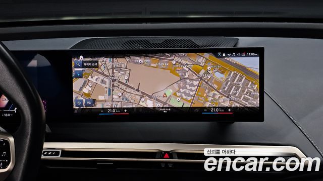 BMW iX xDrive50 Sports Plus 2023 — фото 14