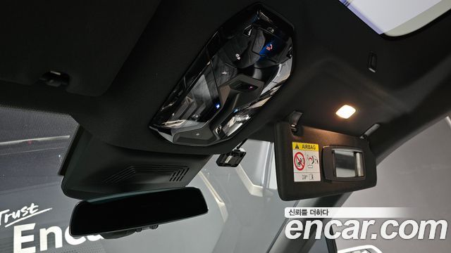 BMW iX xDrive50 Sports Plus 2023 — фото 18